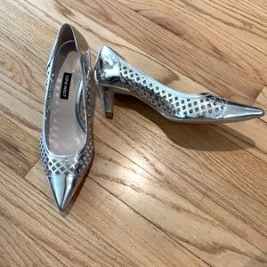 Nine West Silver metallic heels size 7. Brand new.